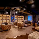 מלון Kashmir Wellness & Adults Only