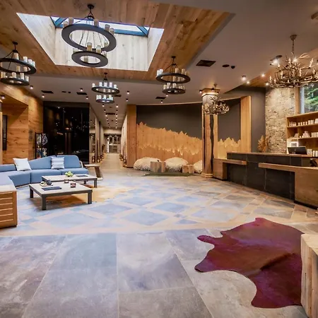 Kashmir Wellness & Adults Only 5* ולינגראד