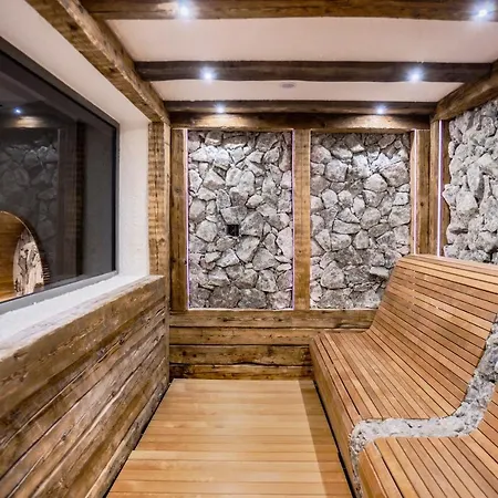 Kashmir Wellness & Adults Only Hotel Velingrado