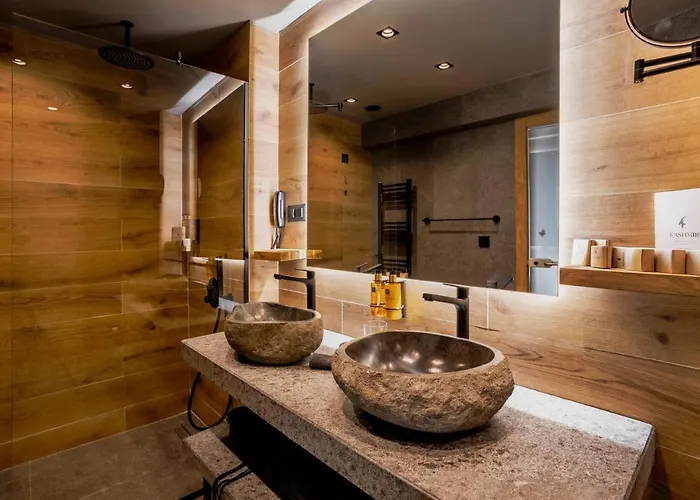 Kashmir Wellness & Adults Only Szálloda 5*