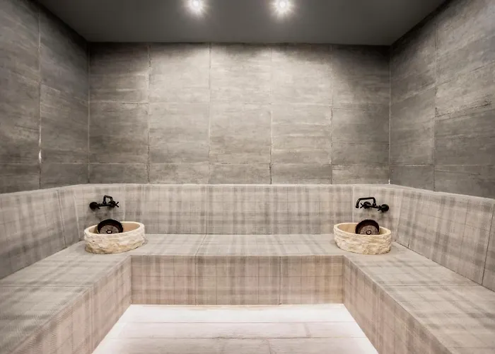 Hotel Kashmir Wellness & Adults Only