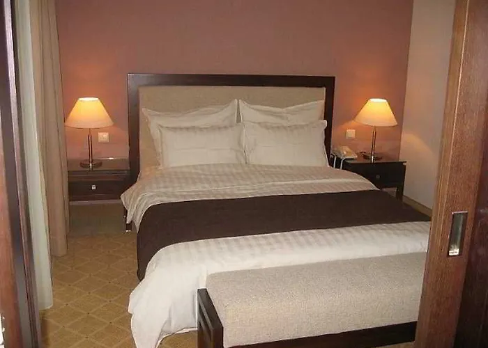 Kashmir Wellness & Adults Only Hotel 5*